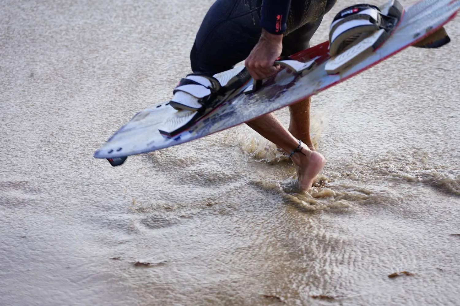 Twintip SCOMBER — Mane.infrance × Best Kiteboarding